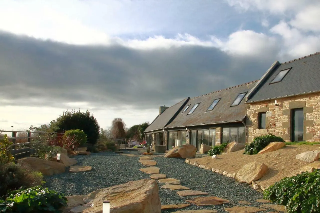 Maison De Vacances De Menez Reun Villa Saint-Jean-Trolimon 0*,